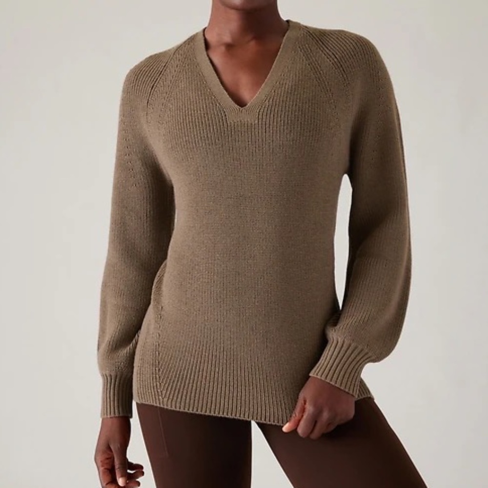 ATHLETA  En Route Hanover Sweater NWT